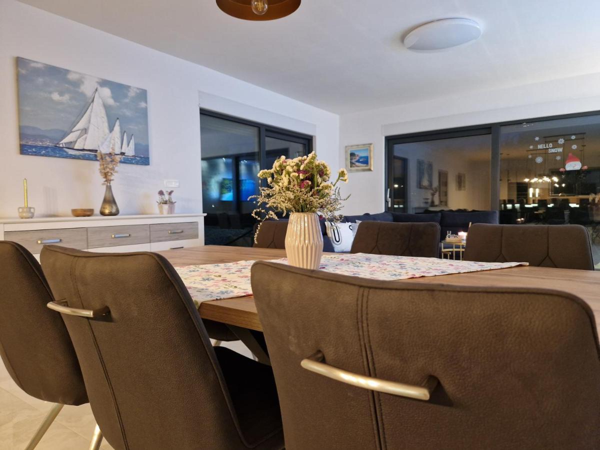 Villa Bella Dona Kaštela Eksteriør billede